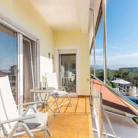Apartment Pi Kastela Apartament Kaštela